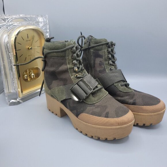 Steve Madden Green and Brown Ankle Boots - Picture 1 of 8
